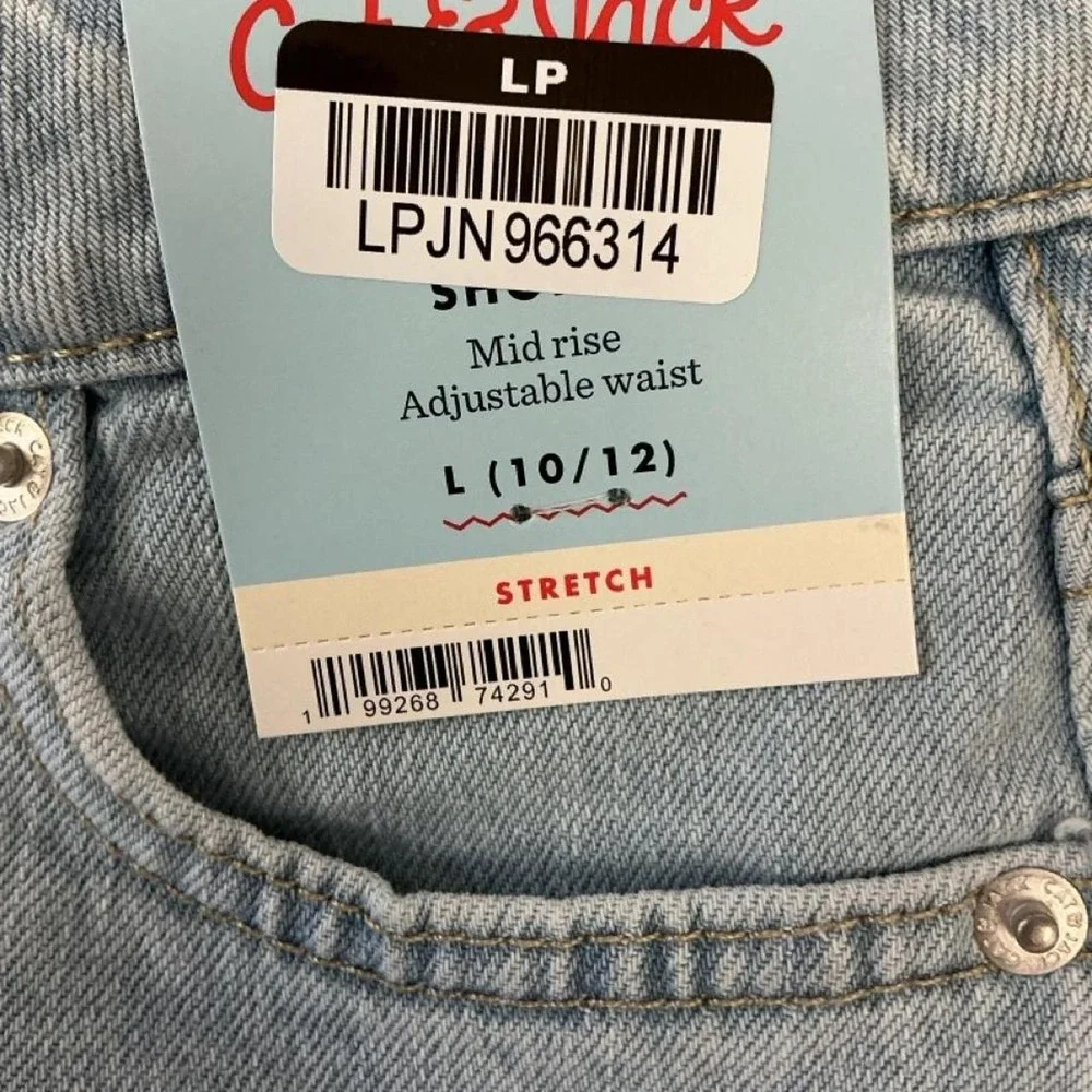 Light‎ wash denim shorts by Cat & Jack